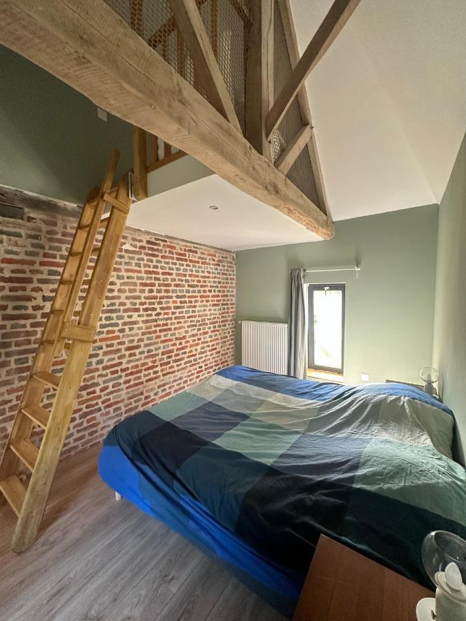 Neauphe-Sur-Dive Gite Confortable Au Milieu Des Pres - La Ferme De Montigny מראה חיצוני תמונה