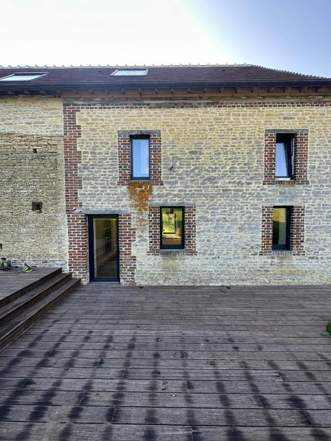 Neauphe-Sur-Dive Gite Confortable Au Milieu Des Pres - La Ferme De Montigny מראה חיצוני תמונה