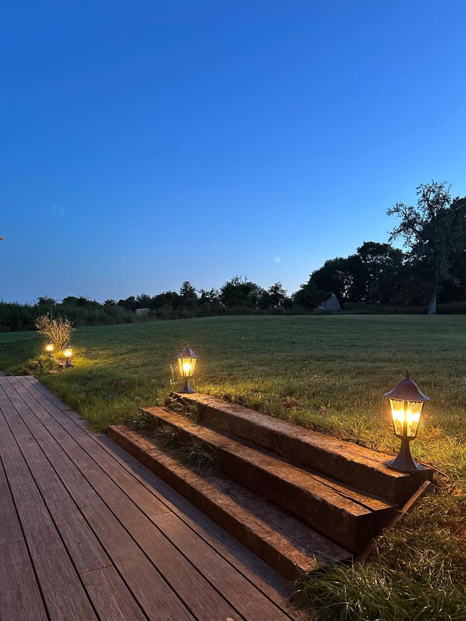 Neauphe-Sur-Dive Gite Confortable Au Milieu Des Pres - La Ferme De Montigny מראה חיצוני תמונה